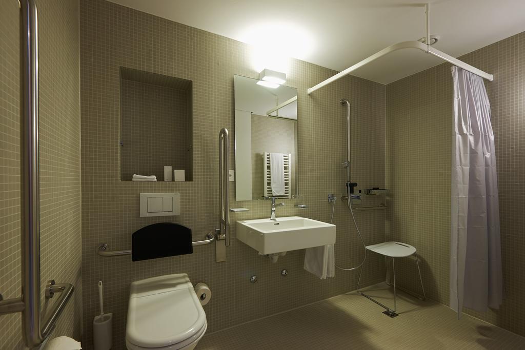 Parkhotel Wallberg Volketswil Buitenkant foto